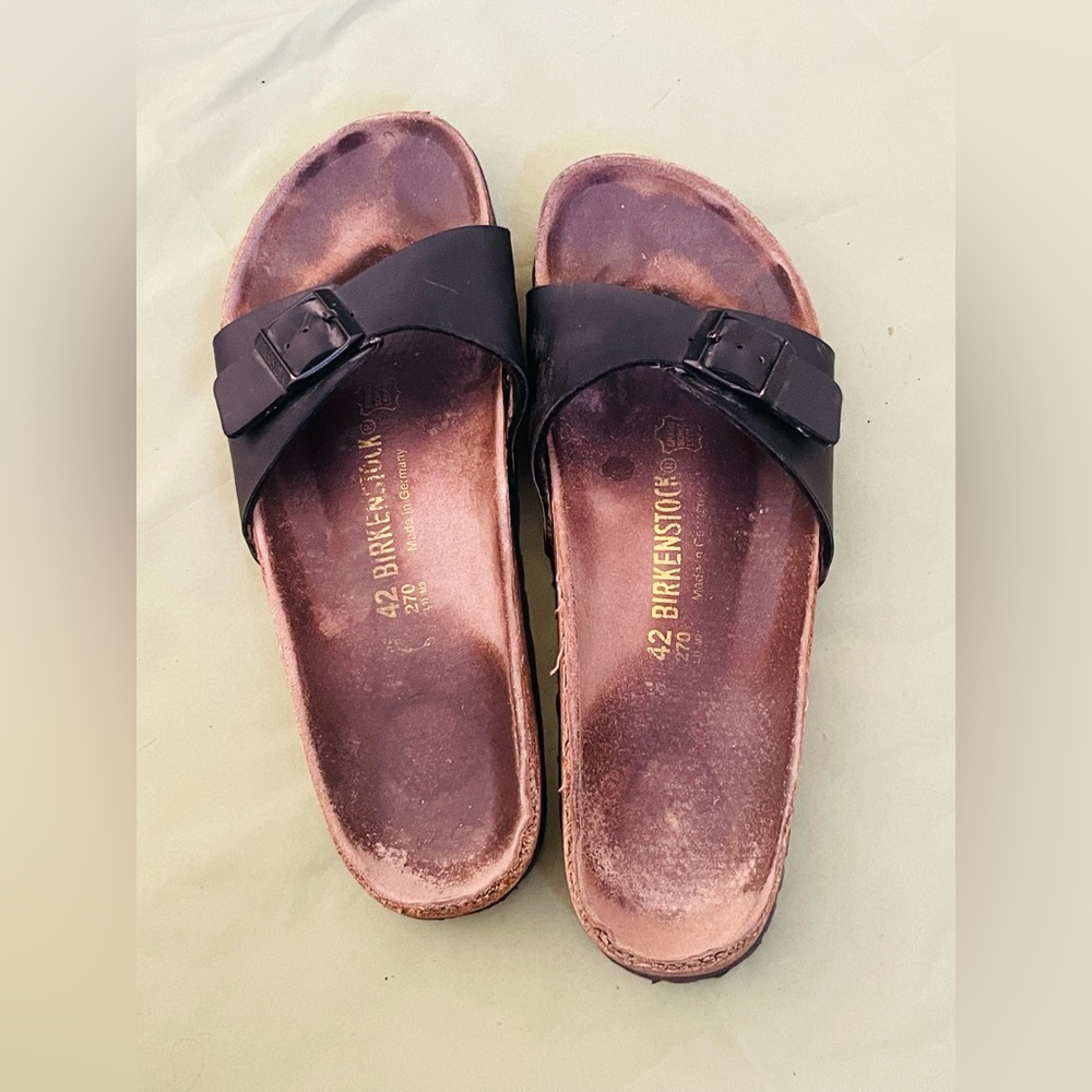 Birkenstock Brown and Black Sandals with Contoured Footbed